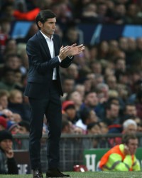  那不勒斯主帅下课，助教暂代帅位  