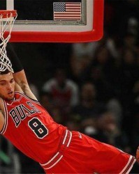  克拉克25+14爵士击退篮网