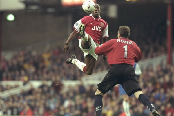 有梦你就来- 兰斯体育总监表态，全力续约当家射手至2028年  